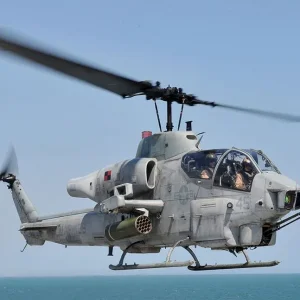 AH-1W_Super_Cobra_assigned_to_HMLA_167