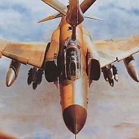 Irani_F-4_Phantom_II_refueling_through_a_boom