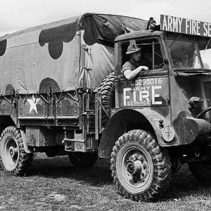 The_British_Army_Fire_Service_in_Normandy,_1944_B8120