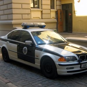 Latvian_police_car.JPG