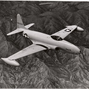 Lockheed P-80A Shooting Star 44-85004.jpg