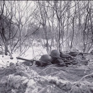 000-A machine gun position of the 99th Infantry somehwre near Rocherath December 18 1944.jpg