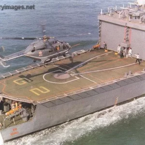 Indian Navy - HAL Dhruv landing on INS Ganga