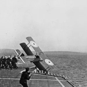 Lt Dunning fatal landing