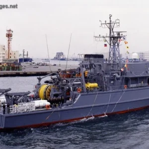 YAEYAMA class ocean minesweeper