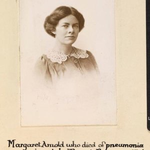 Margaret Trevenen ARNOLD (1)