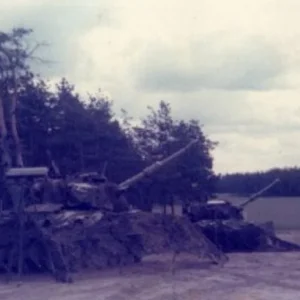 abbot self propelled 105mm artillery