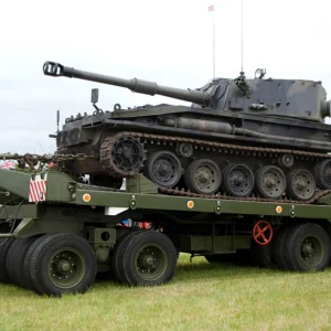abbot self propelled 105mm artillery