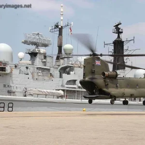 Chinook & HMS York (D98)