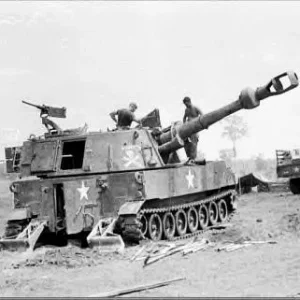 U.S. 155mm SP