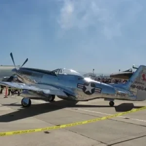 P-51 MUSTANG