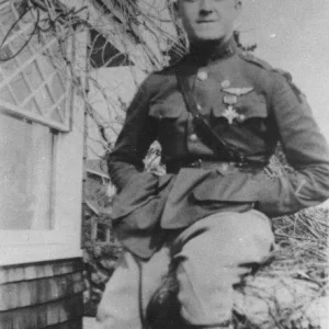 1st Lt Frank Hays