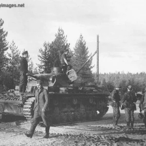 Pz.Kpfw III Ausf. D with Ausf. C turret near Kiestinki