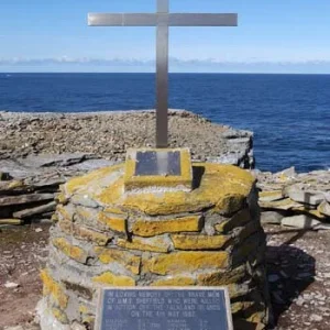 Falkland Monuments