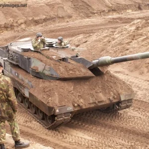 Leopard 2 A6