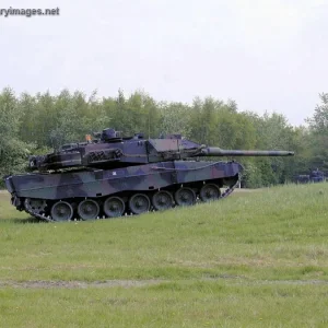 Leopard 2 A6