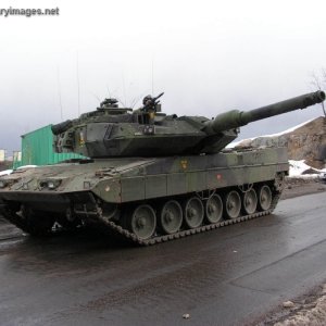 Leopard 2A5S - Stridsvagn 122