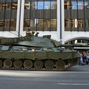 Leopard C2