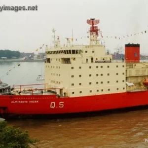 Argentine Navy - icebreaker Almirante Irzar