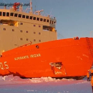 Argentine Navy - icebreaker Almirante Irzar