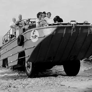 dukw