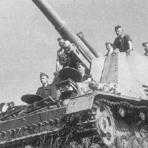 Hummel 150mm SP Artillery