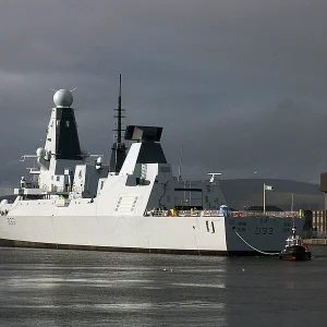 HMS Dauntless D33