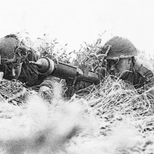 PIAT Anti-Tank Crew WW2