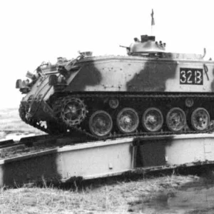 FV432