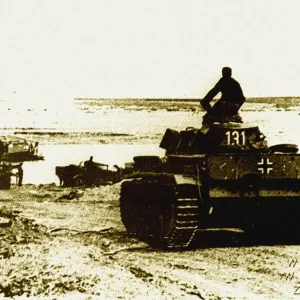 3rdReich_pz3JPanzer_III_Ausf_Js_of_the_24th_PD_crossing_the_Don_River_in_Ru