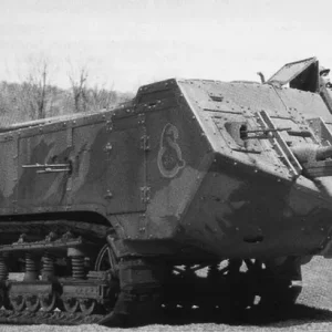 St Chamond WW1 tank | MilitaryImages.Net