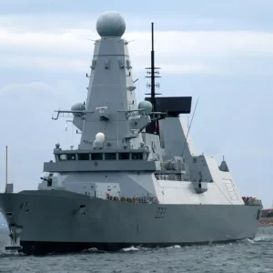 HMS Dauntless D33