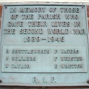 Donisthorpe & Oakthorpe War Memorial Leicestershire