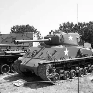 sherman | MilitaryImages.Net