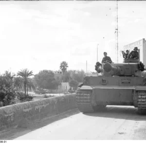 Bundesarchiv_Bild_101I-049-0008-31_Tunesien_Panzer_VI_Tiger_I_