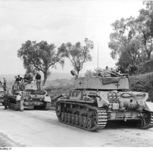 Bundesarchiv_Bild_101I-305-0652-17_Italien_Panzer_IV