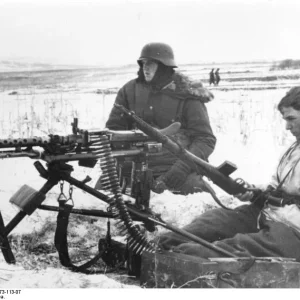 Bundesarchiv_Bild_146-1973-113-07_MG_34_in_Feuerstellung