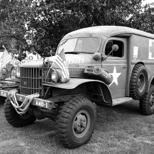 1941 dodge wc-9 flat back, Army Ambulance | MilitaryImages.Net