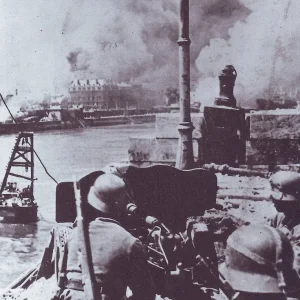 German Troops Defend Port