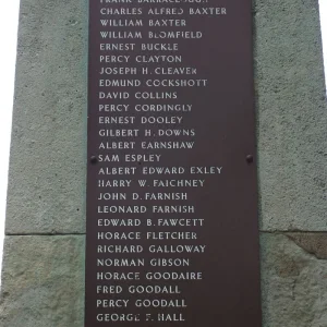 GREENGATES WAR MEMORIAL, YORKSHIRE