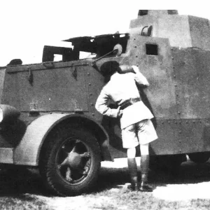 Armoured car