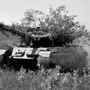 Centurion_tank_on_exercise_Camp_Gagetown_summer_1966_