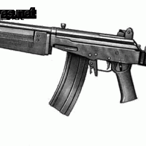 R4 assault rifle