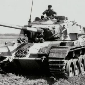 01_Centurion_Tank_CFB_Wainwright_1975-1