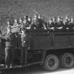 Henschel_33G_wehrmacht_truck_photo