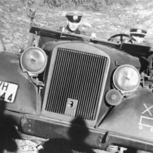 Horch_901_wehrmacht_PKW_car_6