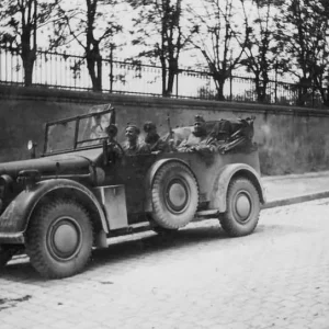 Horch_901_wehrmacht_PKW_car_13