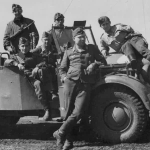 Horch_901_wehrmacht_PKW_car_18