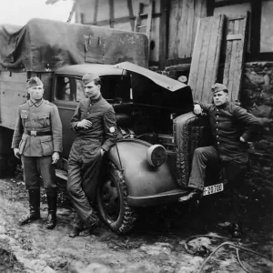 Lastkraftwagen_der_wehrmacht_Opel_Blitz