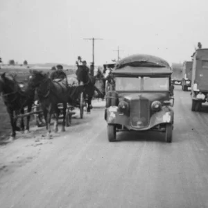 Mercedes_Benz_170VK_France_1940_near_Rouen